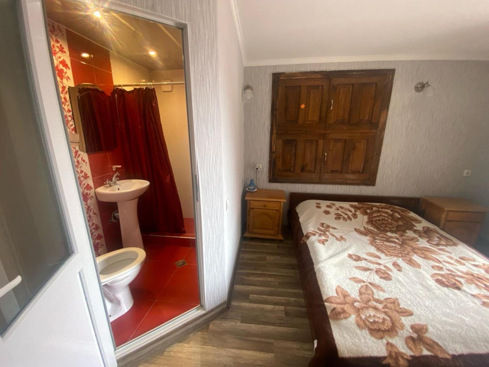 Archil&Nino Gigauri Guest House Kazbegi Exterior foto